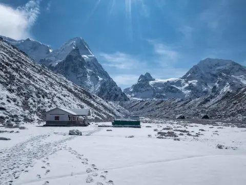 Kanchenjunga South Base Camp Trek